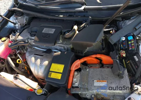 2013 Toyota Avalon Hybrid Limited from USA, damaged, VIN 4T1BD1EB4DU016449